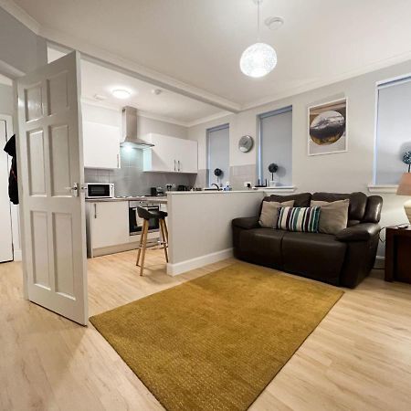 Glasgow 2 Bedroom Apartment Екстериор снимка