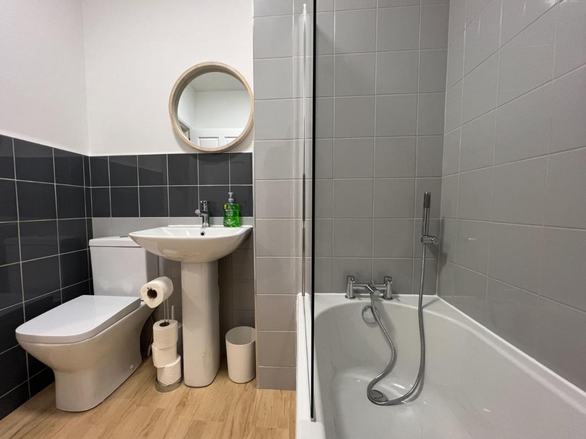 Glasgow 2 Bedroom Apartment Екстериор снимка