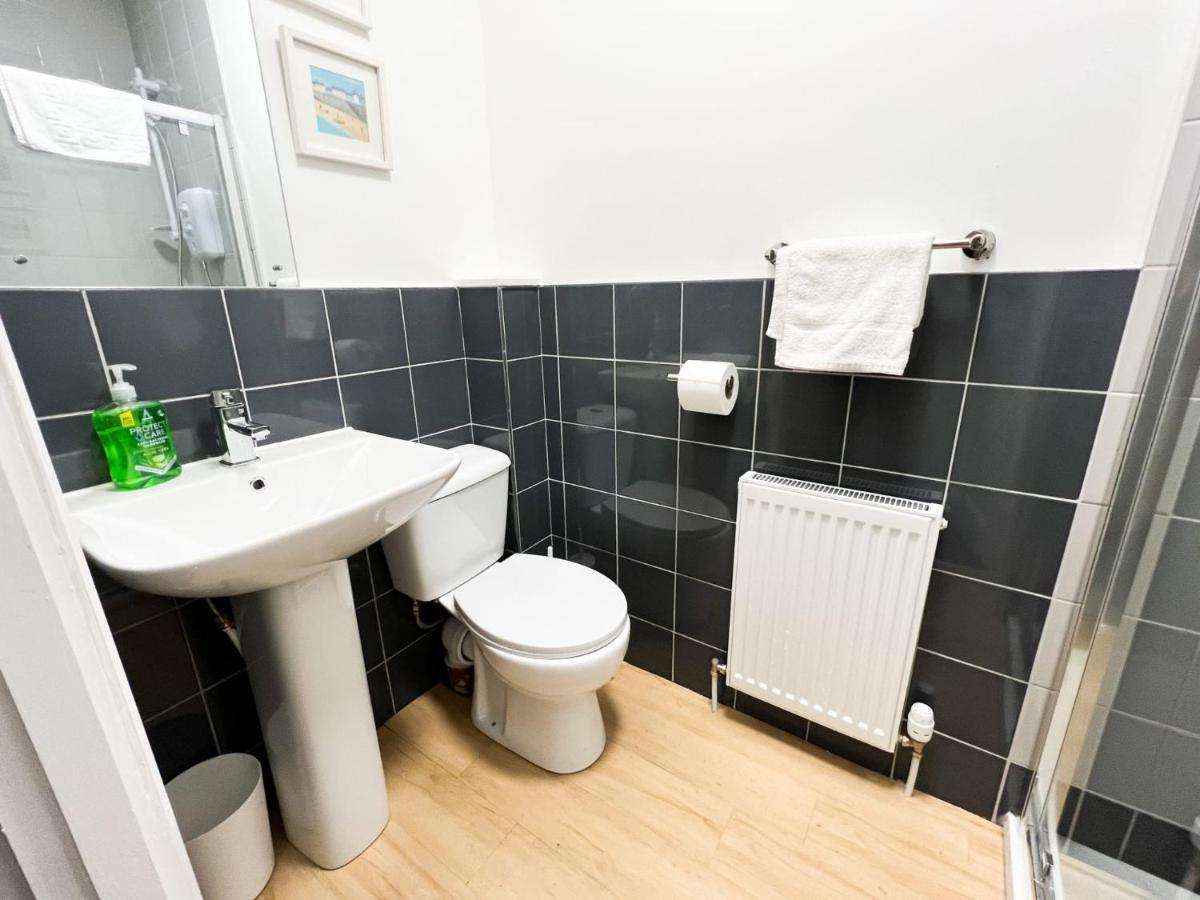 Glasgow 2 Bedroom Apartment Екстериор снимка